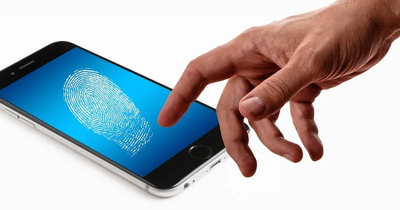 Comment vérifier si un SMS est une arnaque, concrètement